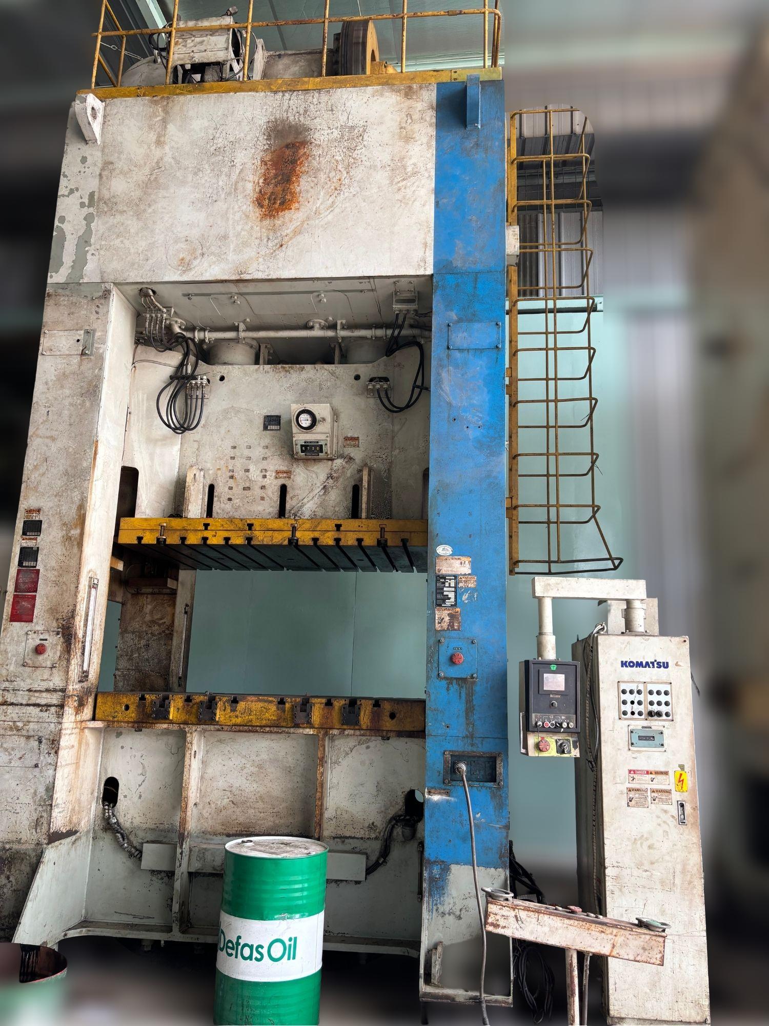 300 Ton Mesin Press Tipe H, Double Crank (KOMATSU)